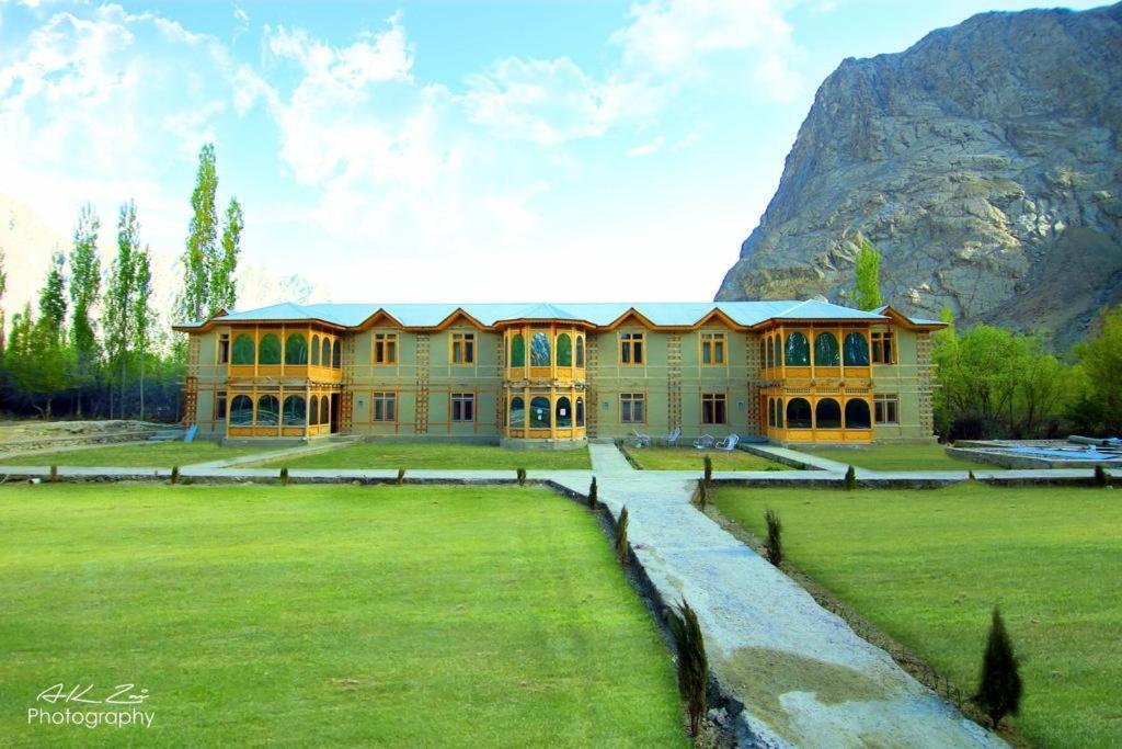 Space Hotel Shigar Exterior photo